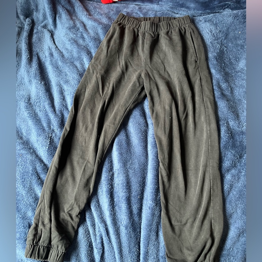 sweat pants